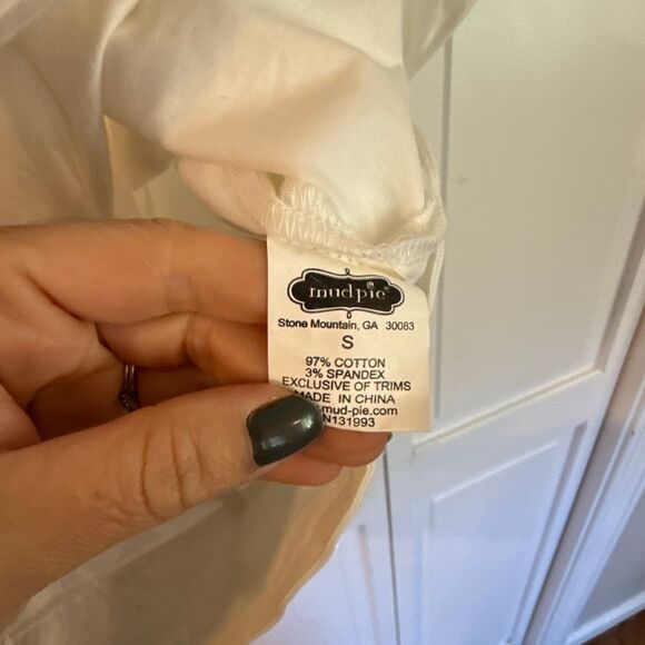 Mudpie Mia white embroidered gold shift dress size small - Picture 7 of 13